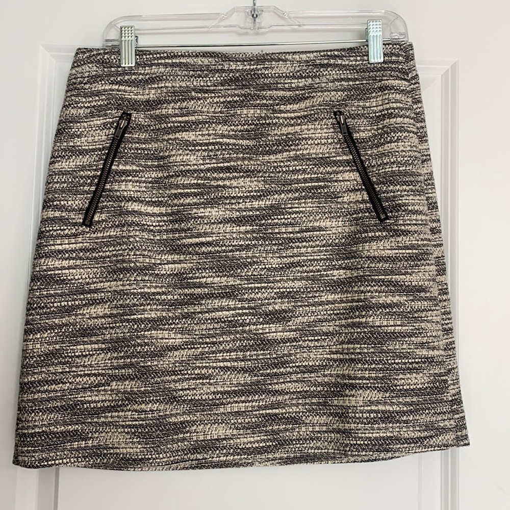 LOFT Black and Cream Skirt
